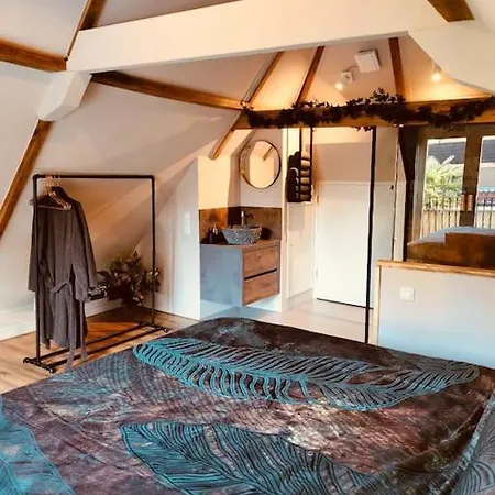 Charming House W/ Private Wellness, Near Amsterdam Holiday home Monnickendam